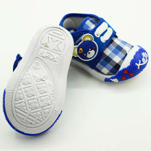 Load image into Gallery viewer, Blue Checked Printed Casual Shoes