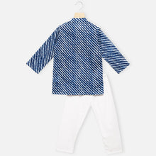 Load image into Gallery viewer, Leheriya Kurta Pajama Set