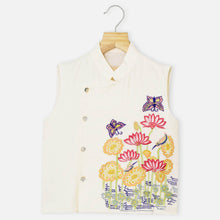 Load image into Gallery viewer, Lotus Pond Embroidered Jacket With Mint Green Kurta & Pyjama