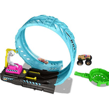 Load image into Gallery viewer, Monster Trucks Glow In The Dark Epic Loop Challenge Playset