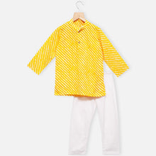 Load image into Gallery viewer, Leheriya Kurta Pajama Set