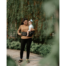 Load image into Gallery viewer, Black Gold Baby Carrier With Hip Seat