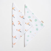 Load image into Gallery viewer, White Tropical Flamingo Theme Muslin Washcloth Pack Of 2