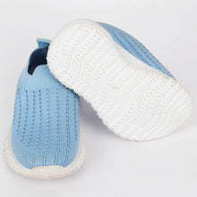 Load image into Gallery viewer, Blue Mesh Slip On Sneakers
