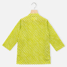 Load image into Gallery viewer, Leheriya Kurta Pajama Set