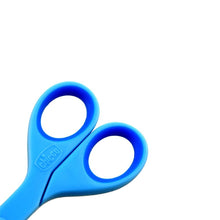 Load image into Gallery viewer, Blue Baby Nail Scissor