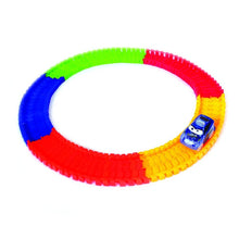 Load image into Gallery viewer, Multi-Color Bend Flex And Grow Tracks With 2 Cars - 240pcs