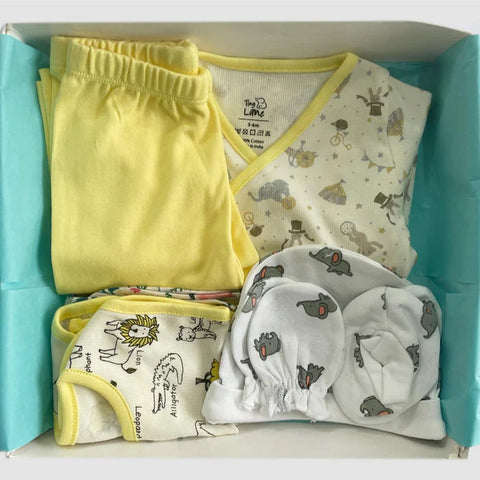 Jungle Tribe Baby Gift Set- Pack Of 7