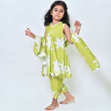 Load image into Gallery viewer, Green Floral Cotton Kurta With Pant & Dupatta