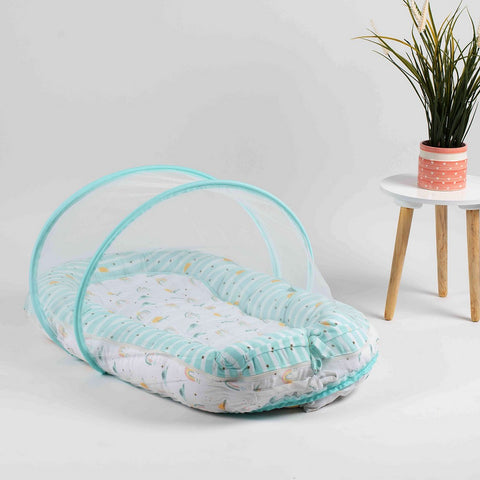 Sea Green Horizon Reversible Baby Nest