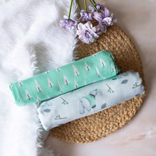 Load image into Gallery viewer, Green Arctic Theme Organic Muslin Swaddles- Set Of 2