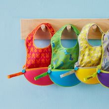 Load image into Gallery viewer, Travel Bib & Flexible Soft Bite Spoon Set