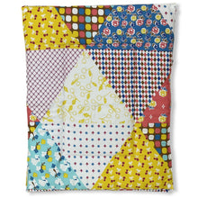 Load image into Gallery viewer, Multi print Pack Of 3 Quilted Cotton Sheets + 1 Plastic Sheet
