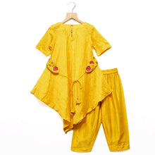 Load image into Gallery viewer, Yellow Cowl Kurta with Belt and Pant
