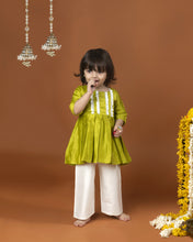 Load image into Gallery viewer, Green Peplum Top and Pant