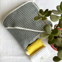 Load image into Gallery viewer, Organic Grey Waffle Hooded Towel Set