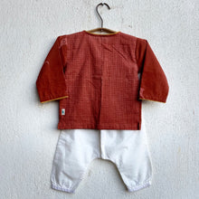 Load image into Gallery viewer, Organic Madder Kurta And White Pants