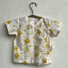 Load image into Gallery viewer, Organic Patang Angarakha With Yellow Pant