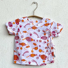 Load image into Gallery viewer, Organic Pack Of 2 Patang Print And Koi Red Angarakha
