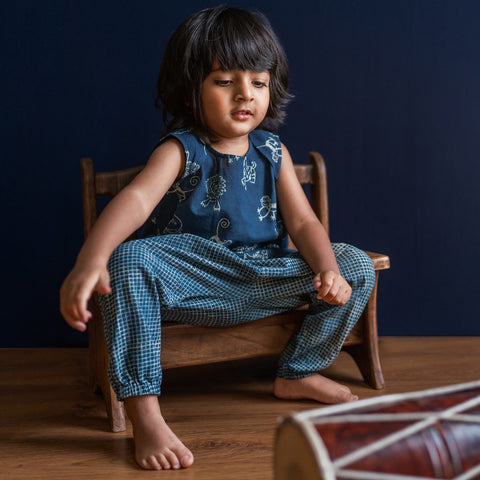 Organic Zoo Print Jhabla With Indigo Check Pants