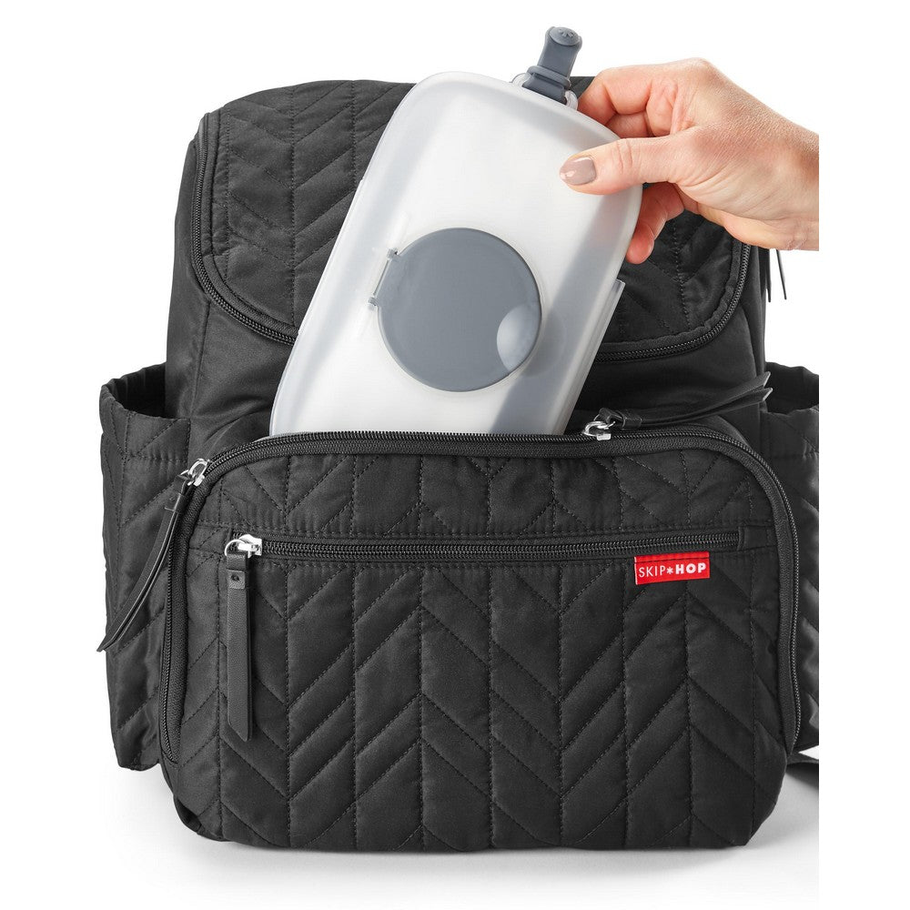 Skip Hop Grab & Go Snug Seal Wipes Case