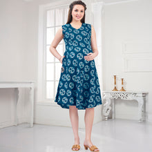 Load image into Gallery viewer, Blue Printed Nursing Maternity Dress
