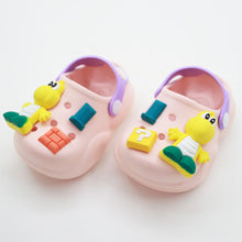 Load image into Gallery viewer, Pink Bear Theme Clogs With Charms
