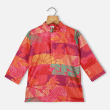 Load image into Gallery viewer, Pink Abstract Printed Kurta With Beige Pajama
