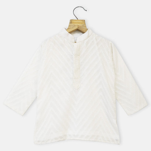 White Striped Kurta With Pajama