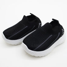 Load image into Gallery viewer, Black &amp; White Mesh Slip On Sneakers
