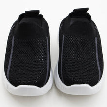 Load image into Gallery viewer, Black &amp; White Mesh Slip On Sneakers
