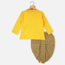 Load image into Gallery viewer, Yellow Animal Theme Cotton Kurta With Checked Dhoti
