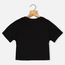 Load image into Gallery viewer, Black Graphic Printed Top
