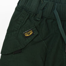 Load image into Gallery viewer, Green Elasticated Waist Cargo Shorts
