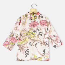 Load image into Gallery viewer, Pink Velvet Floral Kurta With White Pajama
