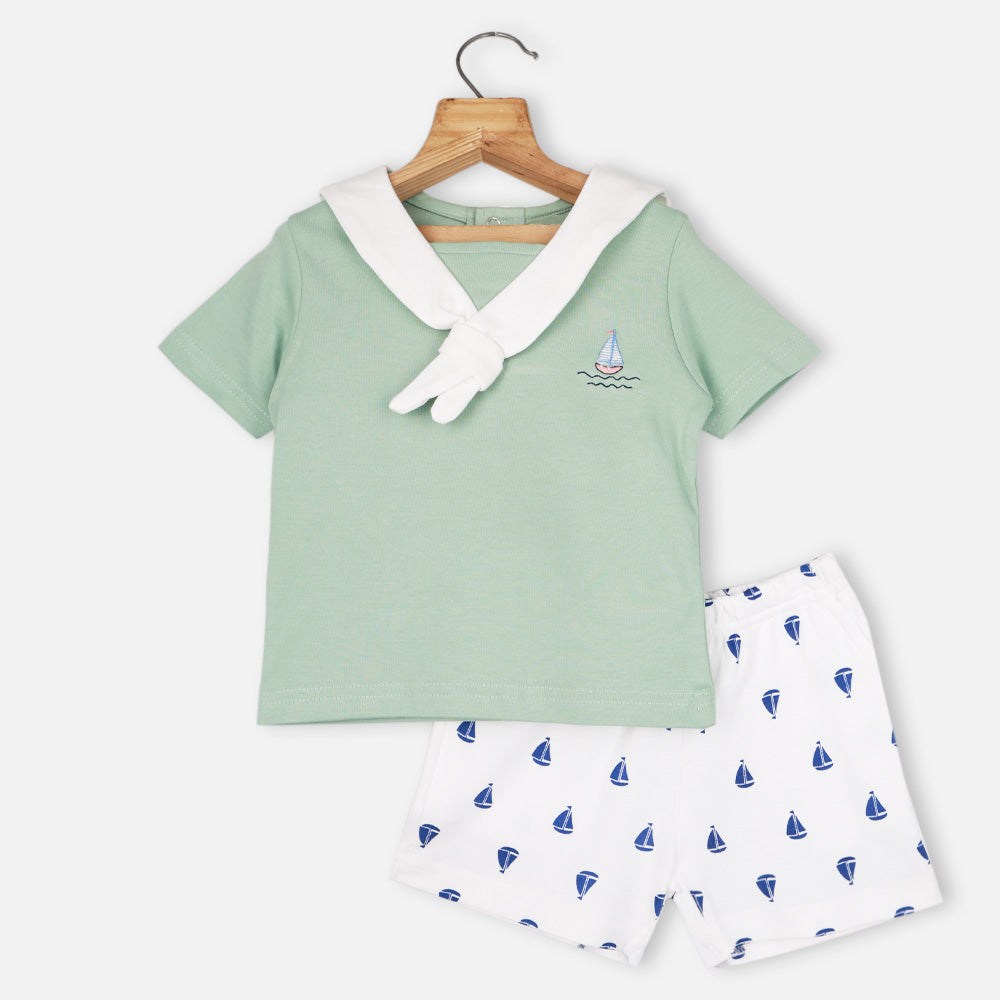Green Sailor Collar T-Shirt With White Shorts