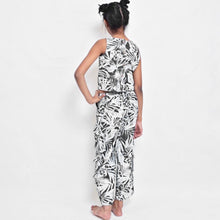 Load image into Gallery viewer, Black Floral Crop Top With Palazzo Pant Co-Ord Set
