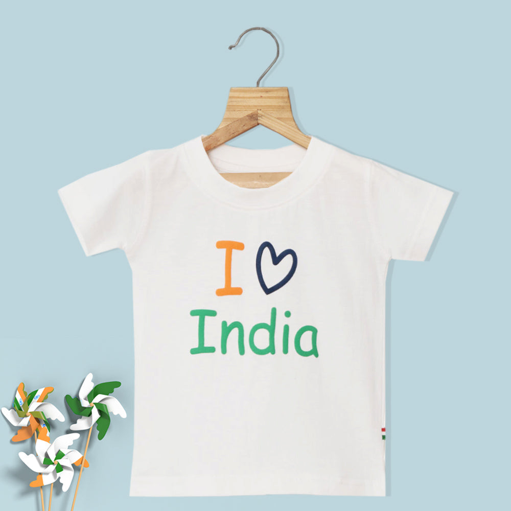 I Love India Theme Half Sleeves T-Shirt For Independence Day