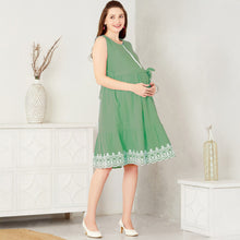 Load image into Gallery viewer, Green Nursing Maternity Cotton Dress
