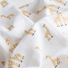 Load image into Gallery viewer, White Giraffe Printed Muslin Swaddle Pack Of 2

