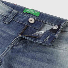 Load image into Gallery viewer, Blue Solid Slim Fit Jeans
