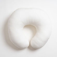 Load image into Gallery viewer, White Giraffe Printed Nursing Pillow
