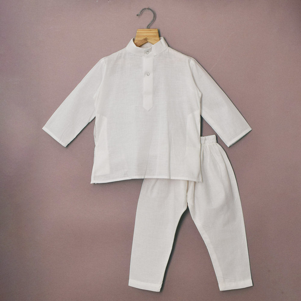 White Full Sleeves Cotton Kurta With Pajama