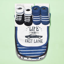 Load image into Gallery viewer, Blue Vehicle Theme 3 Bibs With 2 Pairs Of Booties
