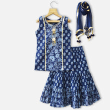 Load image into Gallery viewer, Blue &amp; Pink Embellished Cotton Kurta With Sharara &amp; Net Dupatta
