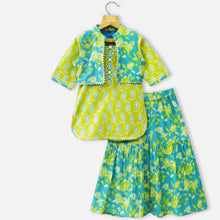 Load image into Gallery viewer, Green &amp; Yellow Paisley Cotton Kurta With Koti &amp; Sharara
