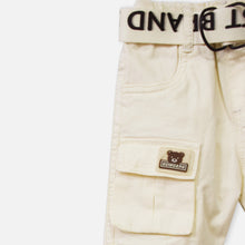 Load image into Gallery viewer, Beige Cargo Pant With Belt
