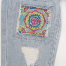 Load image into Gallery viewer, Blue Embroidered Denim Jeans
