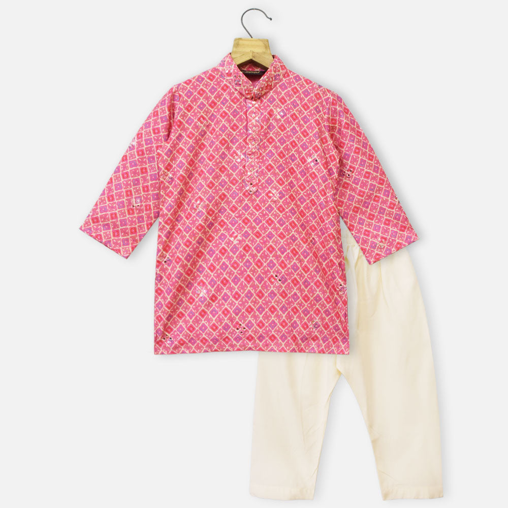 Pink Embroidered Geometric Printed Kurta With Pajama