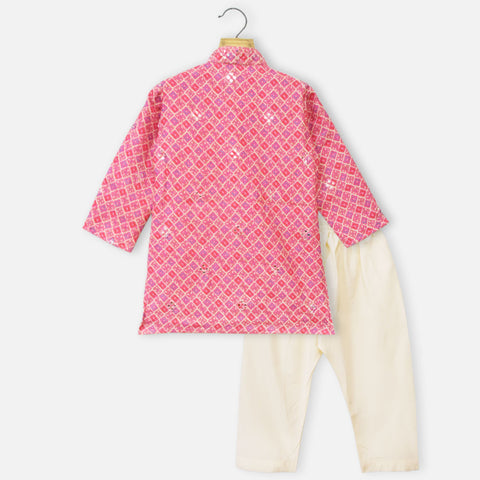 Pink Embroidered Geometric Printed Kurta With Pajama